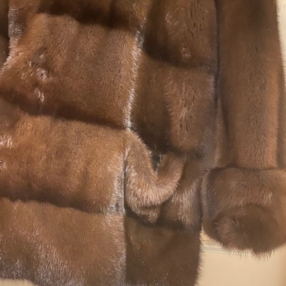 Jean Claude Jitrois Genuine Mink  Fur Coat Medium Length Dark Brown Size XL US/4 - Picture 11 of 16